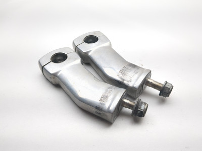 05-08 Honda VTX1800C Front Left Right Handlebar Risers 53130-MCH-000