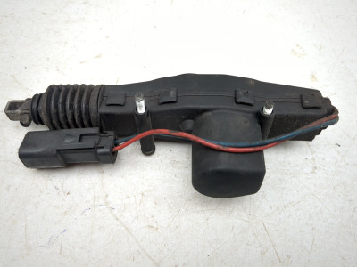 14-19 Can Am Spyder Roadster RT Front Storage Lock Release