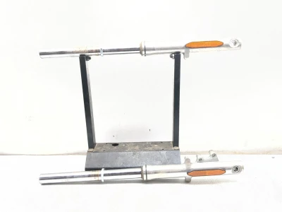 06-26 Kawasaki Vulcan 900 VN900D Front Left Right Fork STRAIGHT Set 44071-0317