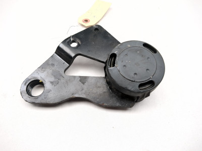 06-11 Piaggio MP3 250 Left Engine Silent Support Bracket 601914