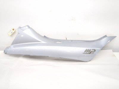 06-11 Piaggio MP3 250 Right Side Panel Fairing 624447