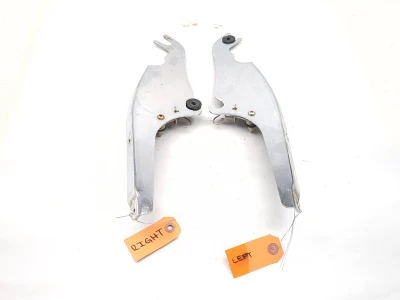 00-06 Harley-Davidson Softail Heritage Classic FLSTCI Windshield Mount Set