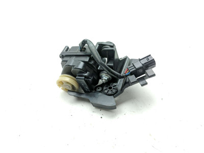 12 13 Honda VFR1200 DCT Exhaust Valve Servo Motor