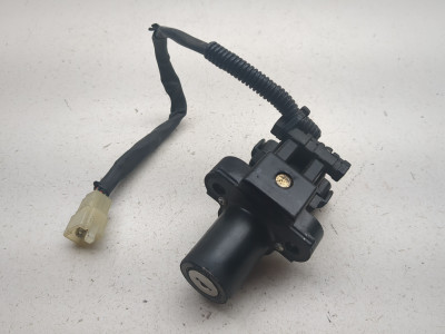 97-03 Honda CBR1100XX Blackbird CBR1100 Front Ignition Switch NO KEY
