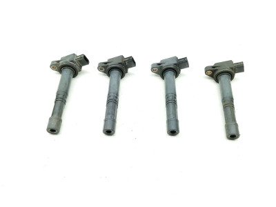 02 Honda VFR800 Interceptor Denso Ignition Coil Plugs Packs 099700-070
