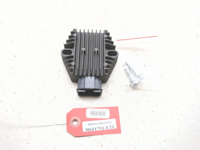 94-97 HONDA VFR750 Interceptor Voltage Regulator Rectifier With Hardware