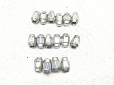 18-24 Linhai M750L Wheel Lug Nut Set Rim 27411