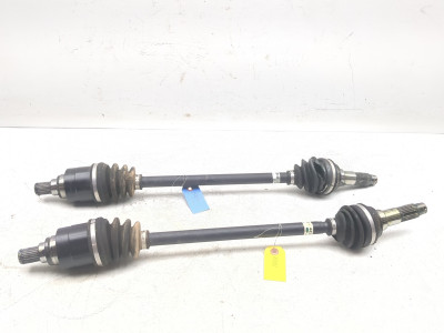 14-22 Kymco UXV700i UXV 700 Front Left Right CV Axle Bolt Set 44200-LKM8-900
