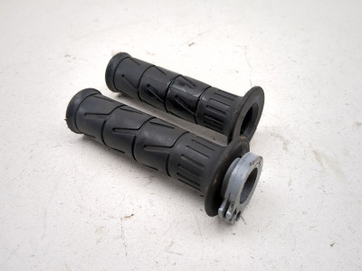 01-05 Kawasaki ZRX1200A ZRX 1200 Front Left Right Handlebar Grip