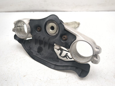 04 05 Suzuki GSXR 600 750 Front Lower Triple Tree Yoke Stem Clamp