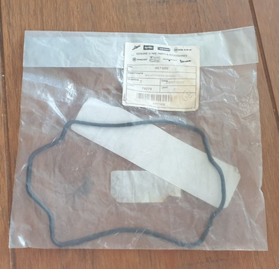 01-24 Piaggio Vespa Aprilia Derbi Engine Valve Cylinder Head Cover Gasket 487968