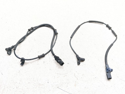 18-26 Kawasaki Ninja 400 EX400 ABS Wheel Speed Sensor Set 21176-0855 21176-0856