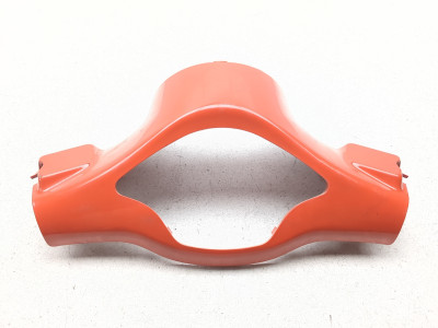 18-25 Vespa Sprint 50 Front Upper Handlebar Cover 673646