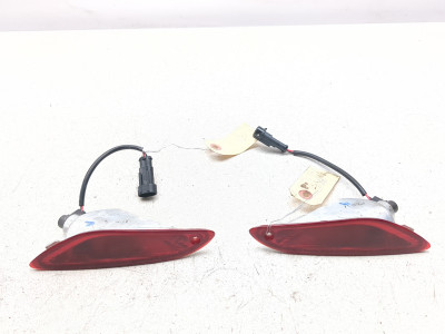 18-25 Vespa Sprint 50 Rear Left Right Fender Tail Light Brake Light Set