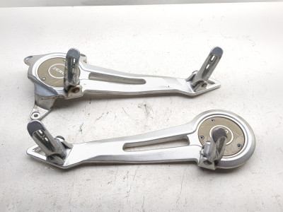 20-26 Zero Motorcycles SR/S Rear Left Right Foot Peg Set 27-08111