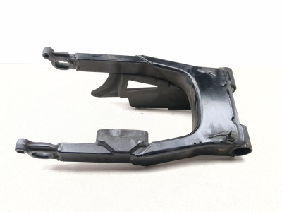 04-06 Harley Road King Custom FLHRSI Rear Swingarm 45470-02