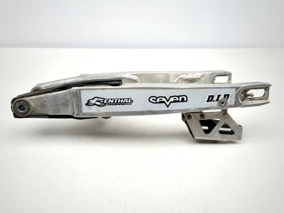 15-17 Suzuki RMZ 450 RM-Z450 Rear Wheel Swing Arm Frame