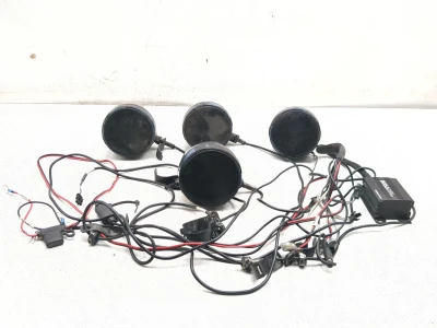 06-09 Victory Vegas 8 Ball Boss Audio Systems MCBK470B