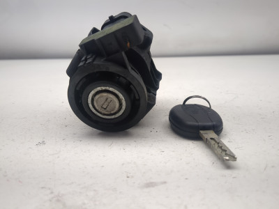 08-13 Piaggio MP3 400 Front Ignition with Key Set
