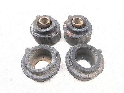 06-11 Harley-Davidson Sportster XL1200L Engine Mount Isolator Set