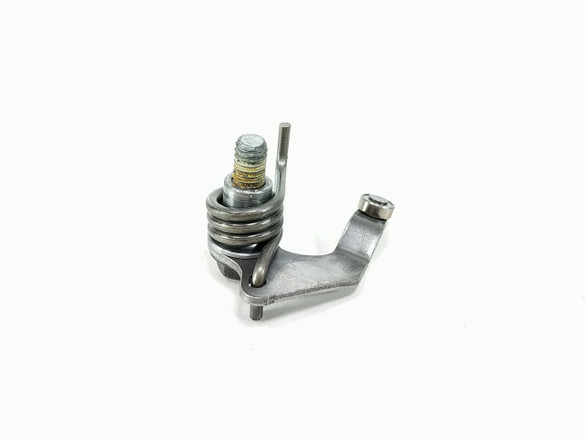 16 Harley Davidson FLHX Street Glide Transmission Mount Bracket Spring TRSH DV