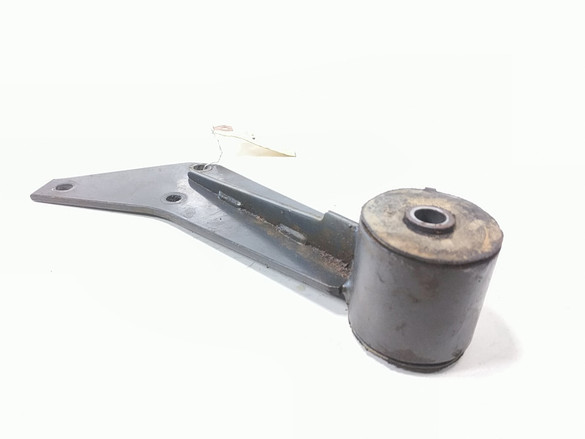 14 Kubota RTV X900 Right Side Engine Mount Bracket Support K7591-22120 14 Kubota RTV X900 Right Side Engine Mount Bracket Support K7591-22120