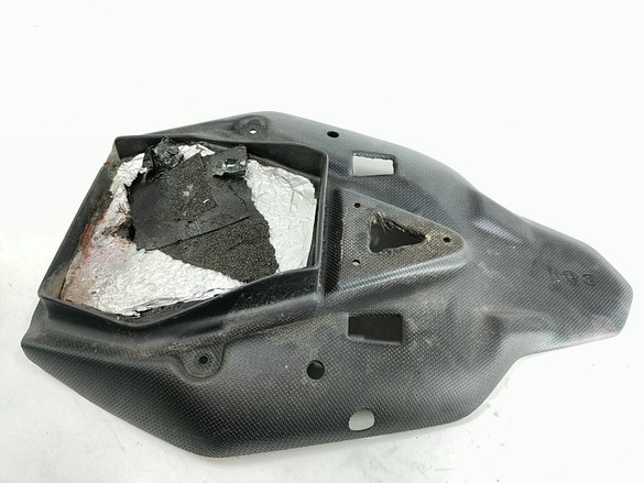 06 MV Agusta F4 1000 Rear Under Tail Fairing Undertail Fairing Panel  94174 TRSH DV 06 MV Agusta F4 1000 Rear Under Tail Fairing Undertail Fairing Panel  94174 TRSH DV