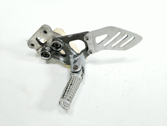 08-10 SUZUKI GSXR 600 750 Left Rearset 08-10 SUZUKI GSXR 600 750 Left Rearset