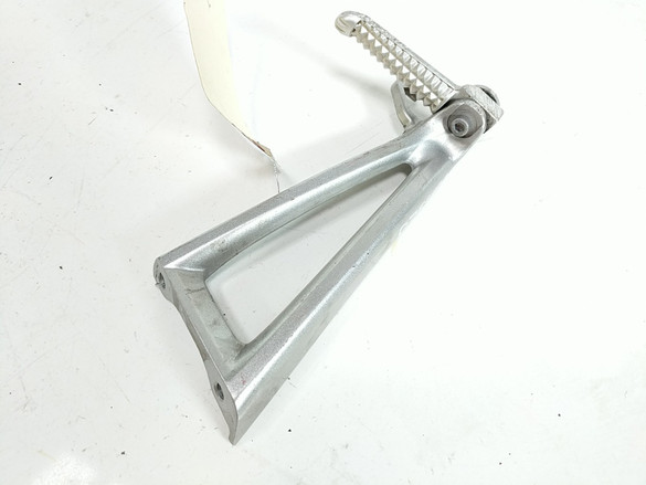 06-UP YAMAHA R6R Left Passenger Foot Peg 06-UP YAMAHA R6R Left Passenger Foot Peg