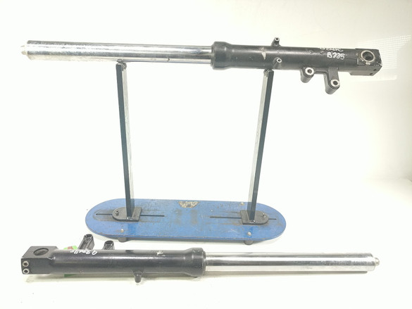 90-93 Kawasaki ZX11 B225 K105 Front Forks Suspension Set STRAIGHT 90-93 Kawasaki ZX11 B225 K105 Front Forks Suspension Set STRAIGHT