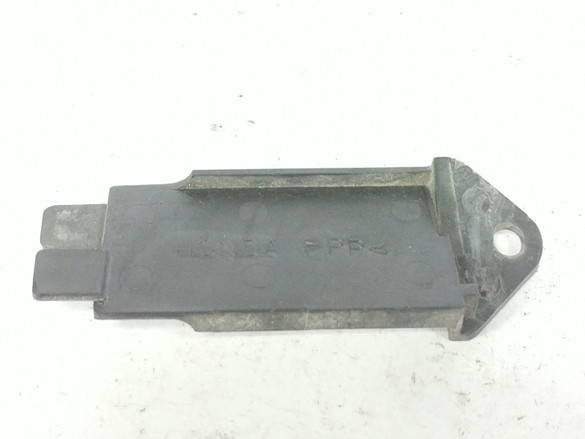 97-05 Honda Superhawk VTR1000F Fuse Cover Cover Battery Tray 97-05 Honda Superhawk VTR1000F Fuse Cover Cover Battery Tray