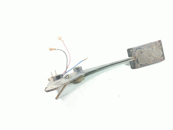 Club Car Carryall 1700 Diesel 4x4 Gas Throttle Accelerator Pedal Club Car Carryall 1700 Diesel 4x4 Gas Throttle Accelerator Pedal
