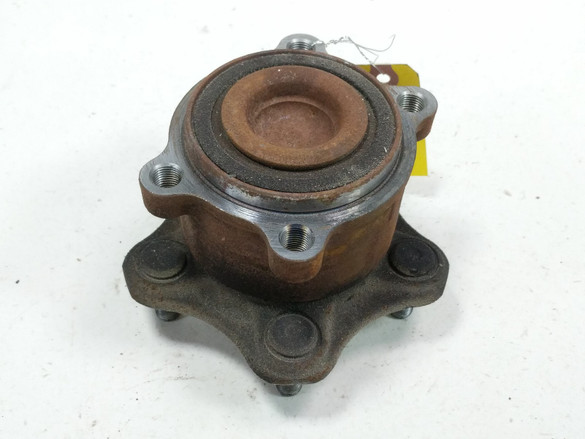 17 Polaris Slingshot SL Front Left Wheel Hub Bearing 17 Polaris Slingshot SL Front Left Wheel Hub Bearing