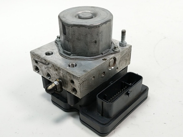 17 Polaris Slingshot SL ABS Anti Lock Brake Unit Pump 1912544