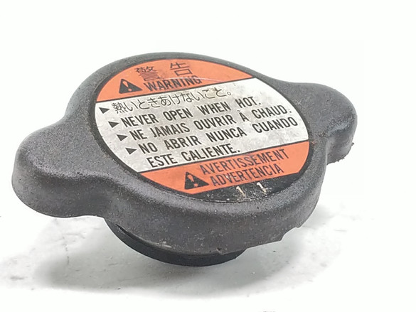 08 18 Suzuki Hayabusa GSX1300R Radiator Cap