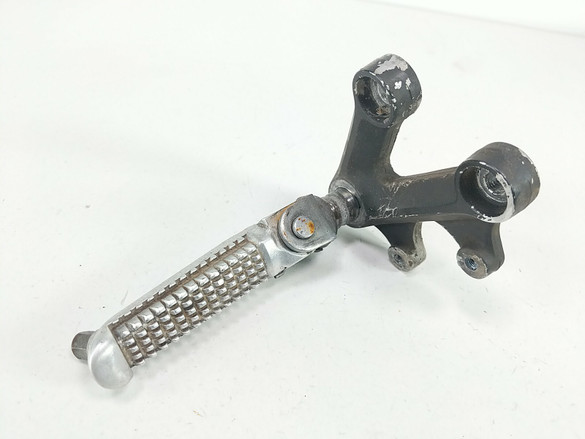 97 00 Suzuki GSXR 600 750 Front Left Rearset Driver Peg 97 00 Suzuki GSXR 600 750 Front Left Rearset Driver Peg