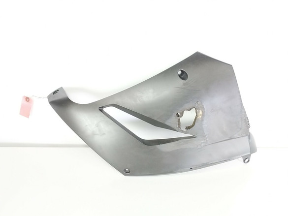 08 09 Kawasaki Concours ZG1400 Right Lower Fairing Cover Plastic Damaged 08 09 Kawasaki Concours ZG1400 Right Lower Fairing Cover Plastic Damaged