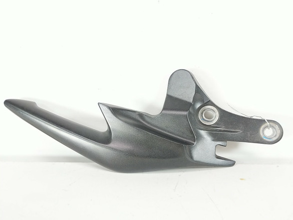 18 Honda CBR 300 CBR300R Right Cover Mount Bracket K33AR-1