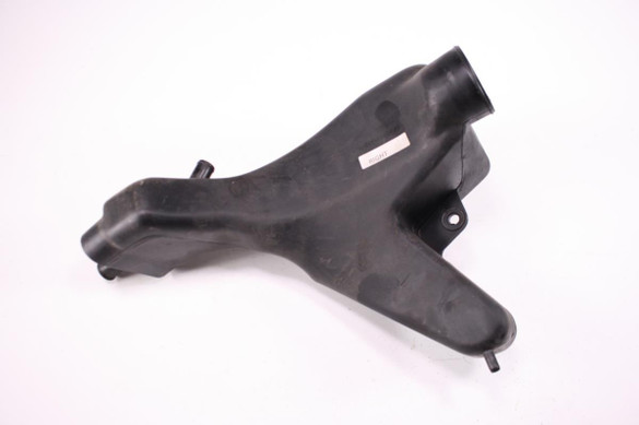 94 Kawasaki ZX6E Right Intake Ram Air Tube 14073-1550 94 Kawasaki ZX6E Right Intake Ram Air Tube 14073-1550