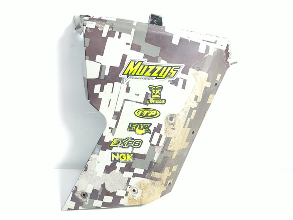 15 Can Am Maverick 1000R XMR Right Fender Cover Panel 705003537 15 Can Am Maverick 1000R XMR Right Fender Cover Panel 705003537