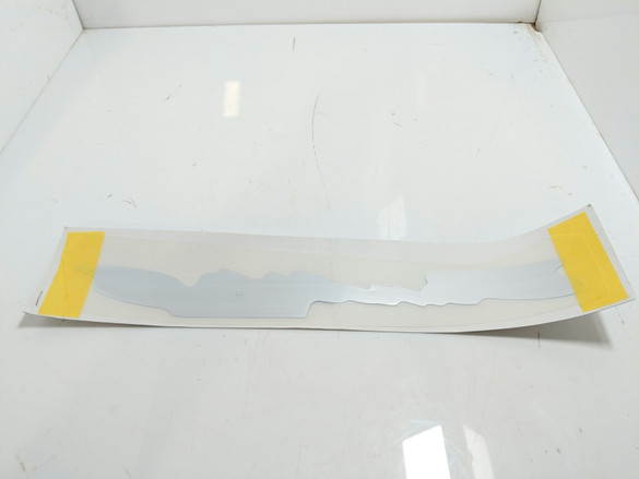 08-09 SUZUKI BANDIT RH Side Cowling Emblem 68271-18H00-FFL OEM 68280-01DF0-BPK