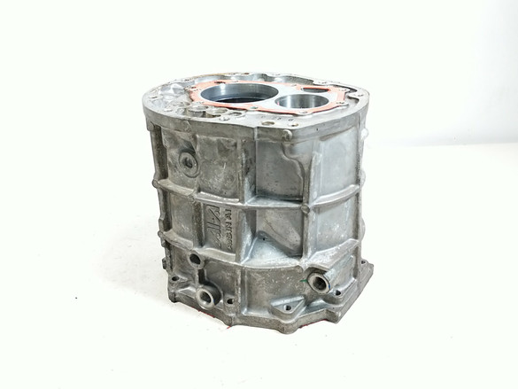 16 Polaris Slingshot SL Trans Transmission Case Block R5X00079 16 Polaris Slingshot SL Trans Transmission Case Block R5X00079