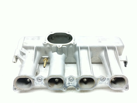 21 Polaris Slingshot SL Intake Manifold 5633804-031