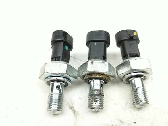 21 Polaris Slingshot SL Rear Brake Light Switch Sensors