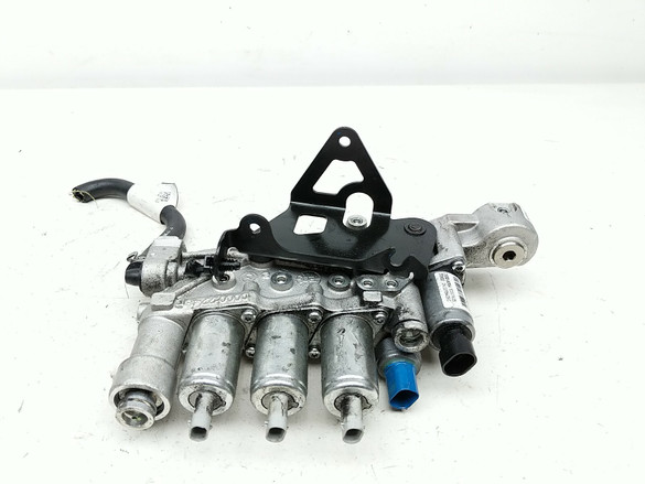 21 Polaris Slingshot SL Transmission Auto Drive Pump Pack Valve Block 3236330 21 Polaris Slingshot SL Transmission Auto Drive Pump Pack Valve Block 3236330