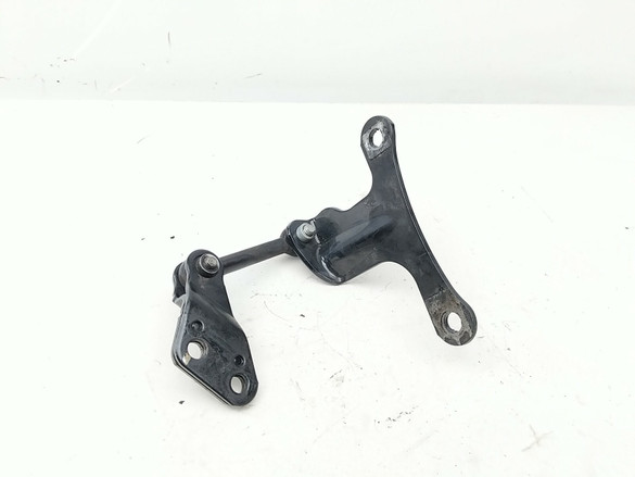 04 Harley Davidson Sportster XL 1200 Engine Motor Mount Bracket (A)