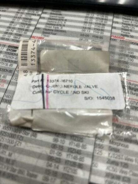 Suzuki OEM Carburetor Float O-Ring 13374-46710 Bandit GSX-R DR350