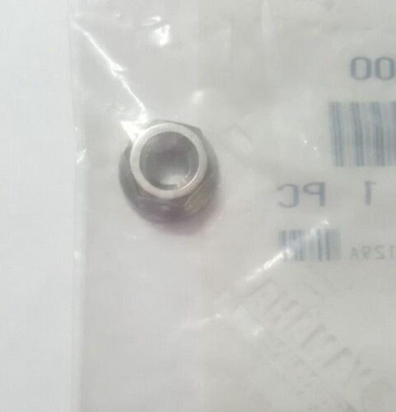 Yamaha XV1600 FJ1200 Flange Nut 95780-06500 ( L-1199) QTY2 Yamaha XV1600 FJ1200 Flange Nut 95780-06500 ( L-1199) QTY2