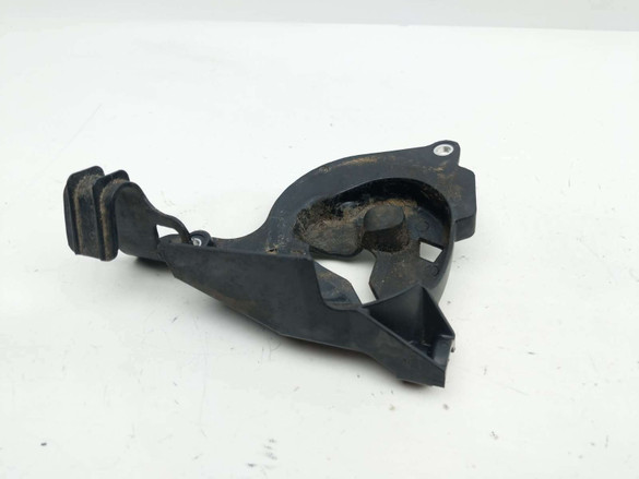 21 Honda CRF250F Throttle Body Cover Mount Bracket 21 Honda CRF250F Throttle Body Cover Mount Bracket
