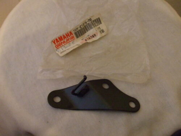 OEM 87-04 YAMAHA YFM350 350 WARRIOR STAY 1 1UY-21316-00 OEM 87-04 YAMAHA YFM350 350 WARRIOR STAY 1 1UY-21316-00